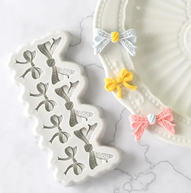 Detailed Bow Knot silicone mould Style 2