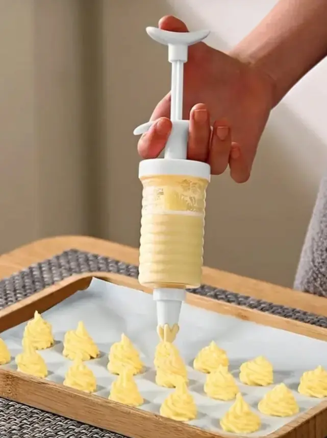 Cake Decor Plastic Icing Piping Syringe Tips 1 PCS Cake Decoration 8 pcs Nozzle Set
