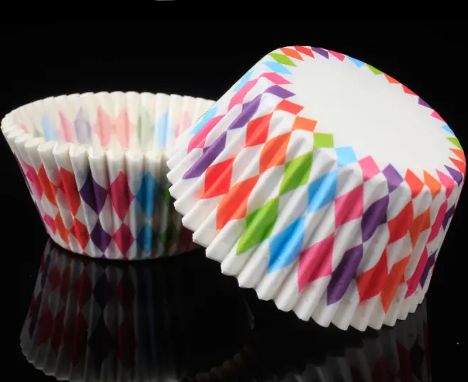 100 pcs Colorful Diamond shaped theme Cake Cups / Muffin Cups