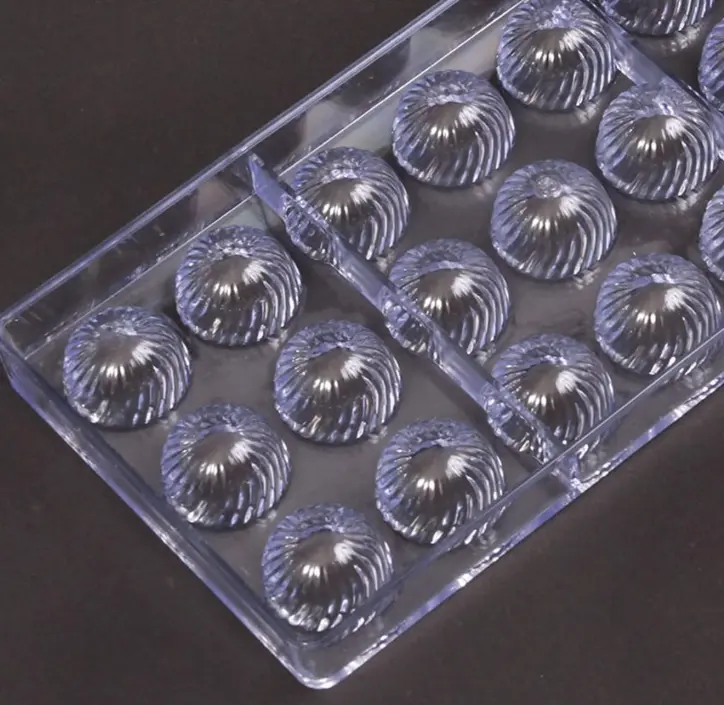 21 Cavity Spiral Semicircle Shape Polycarbonate Chocolate Mould