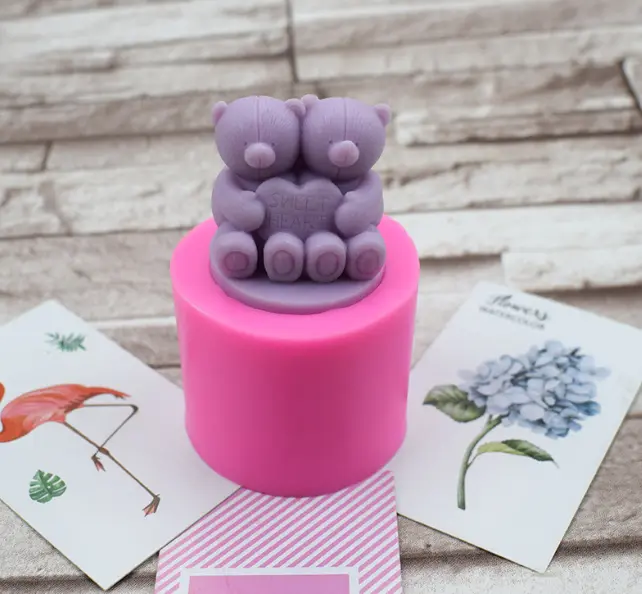 3D sweet Heart Couple Teddy Bear Holding heart silicone mould