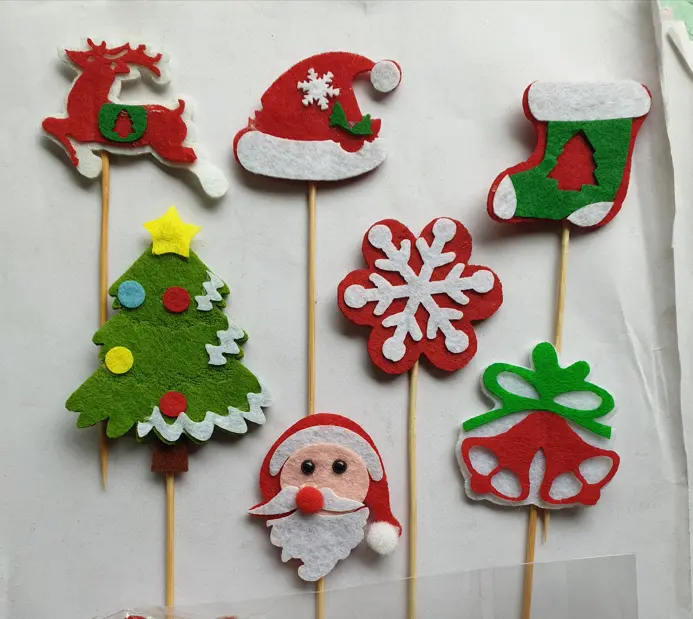 7 pcs Christmas Theme cake cupcake topper set (Style 19)