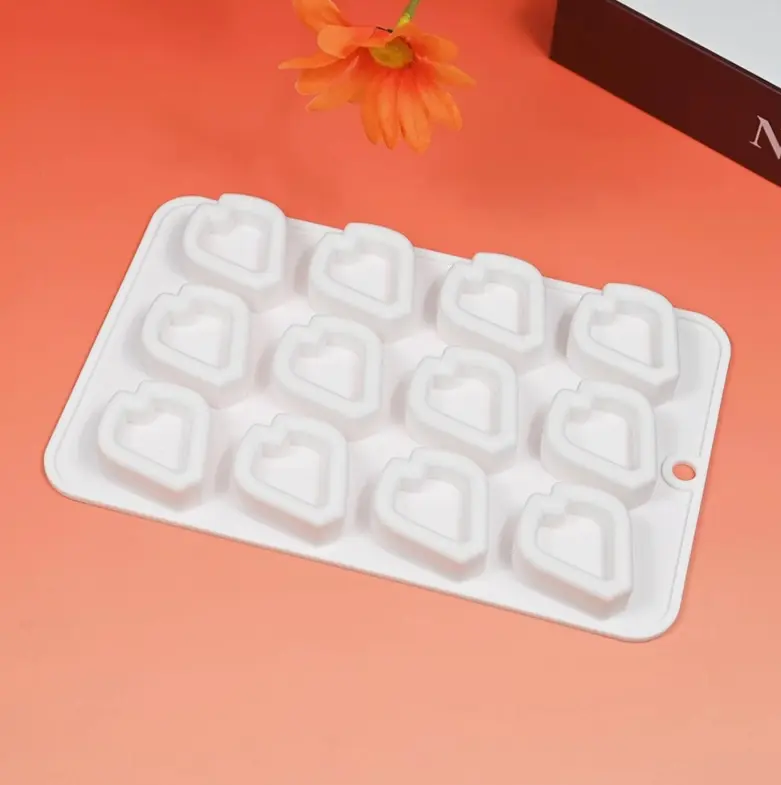 3D Peach Blossom Petal Design Silicone Mould