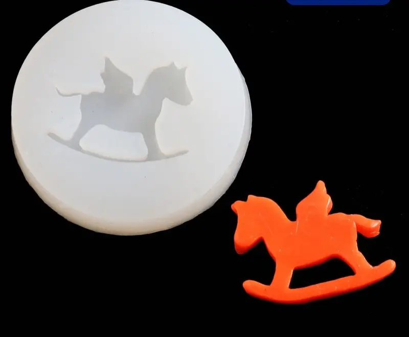 1Pcs Rocking Horse Shape Silicone Mould