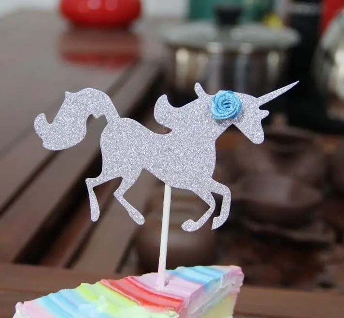 2 pcs silver and golden unicorn cake/ cupcake topper