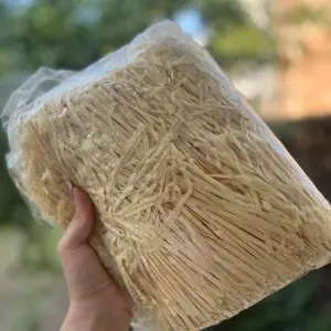 Light Yellow Shredded Paper 100 grams