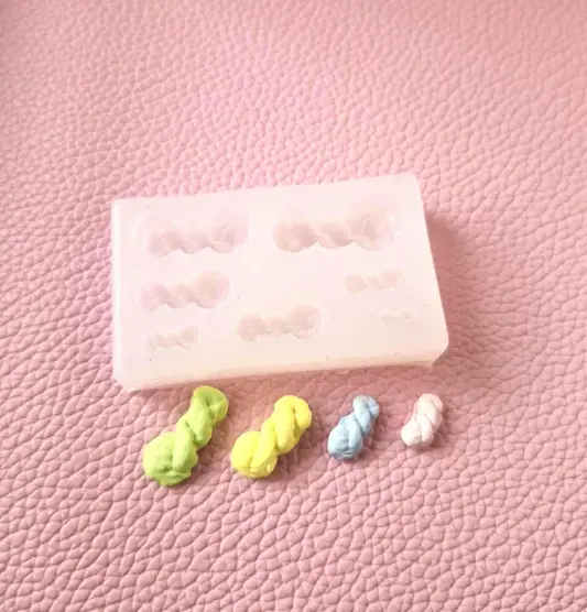Mini Biscuit twists silicone mould